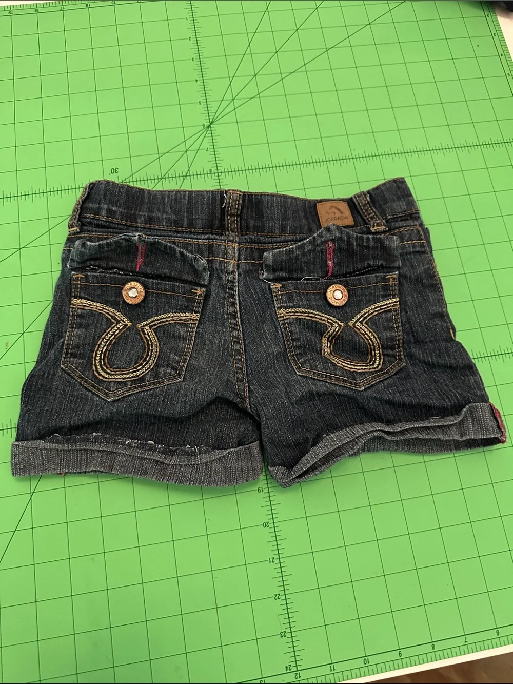 Jordache Dark Denim Kids Shorts with Pink Trim size 7